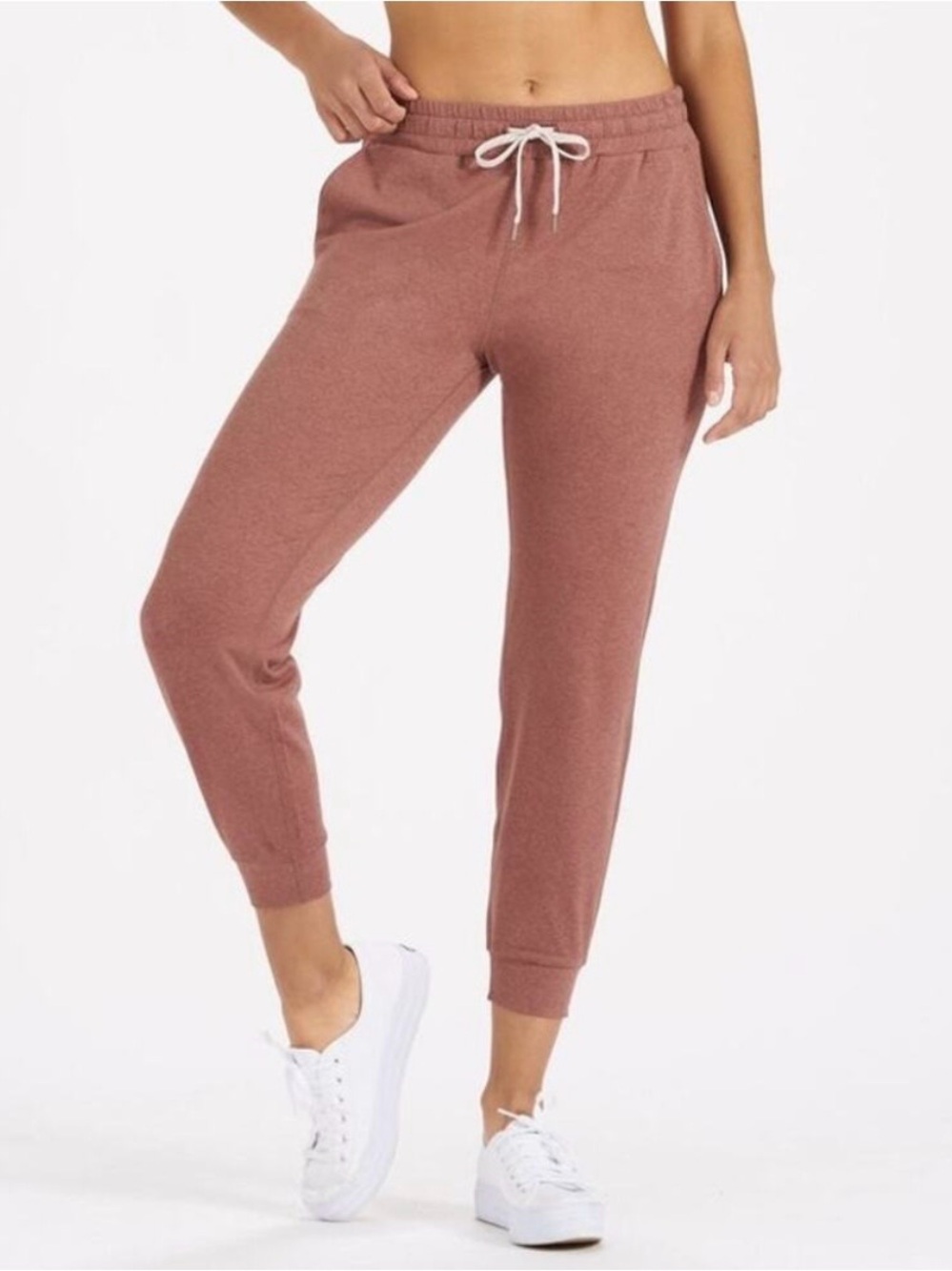 Vuori Women's Performance Jogger In Terracotta Heather